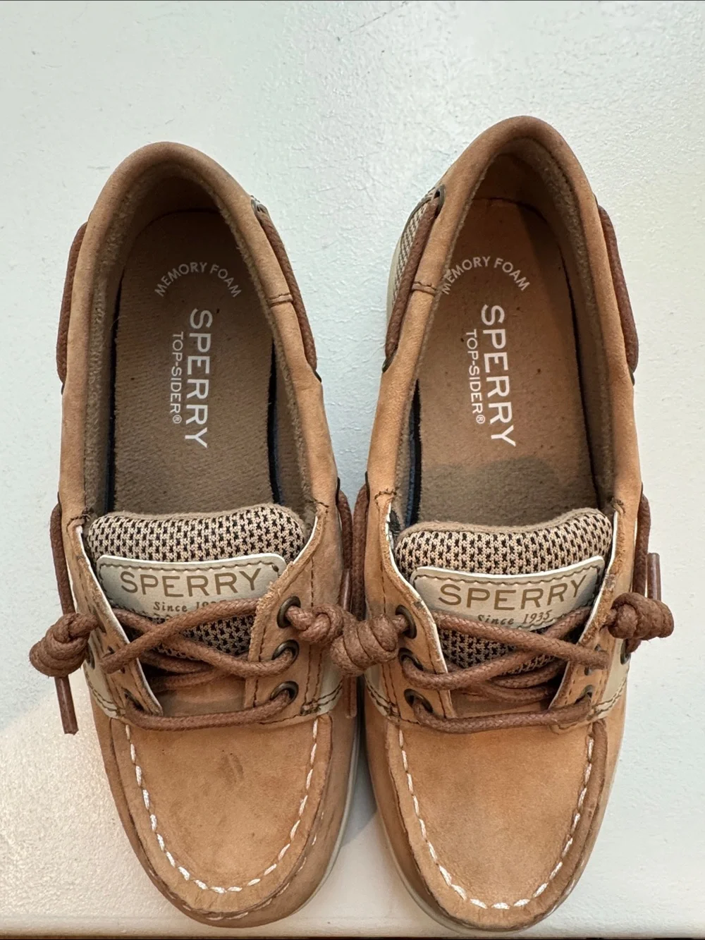 Sperry Kids Boat Shoes in Tan and Cream